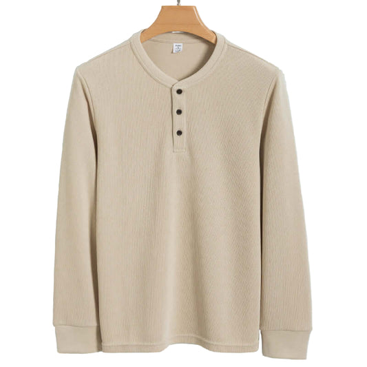 Kenzo Sweater, available at: https://www.daltik.com/